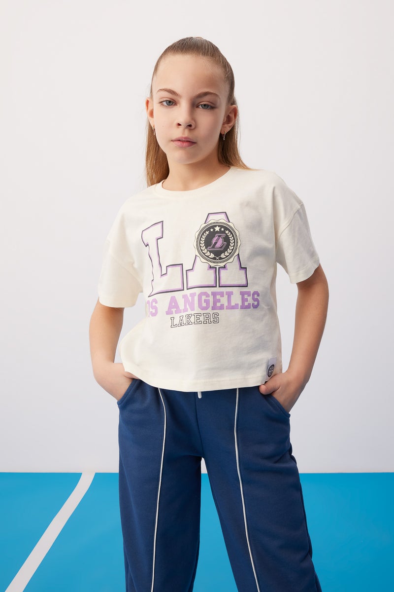 DeFacto Beige Girl Girl NBA Los Angeles Lakers Crew Neck T-Shirt Casual - Image 3